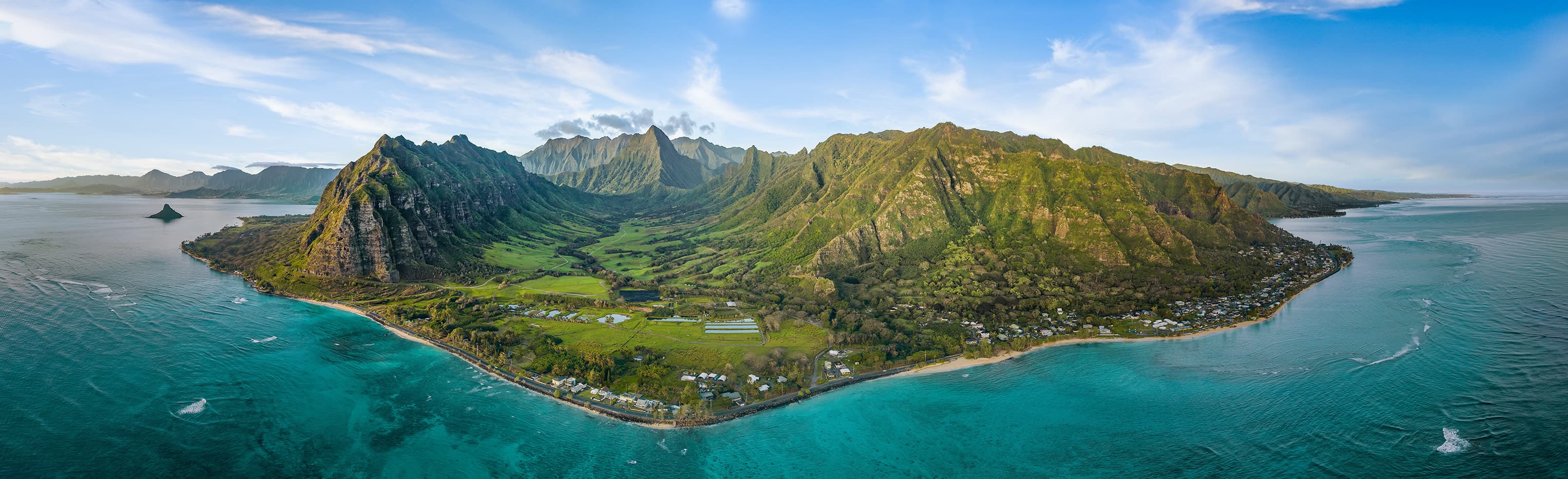 Aerial view of the deep blue Pacific Ocean off Oahu